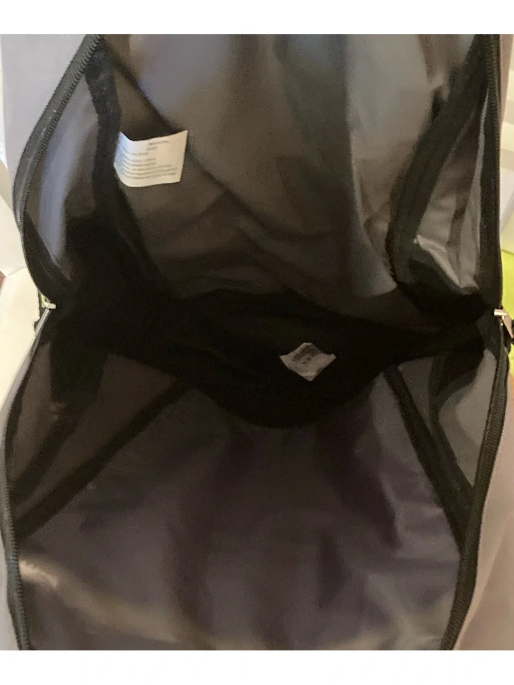 Unbranded Men's Gray & Lime 17